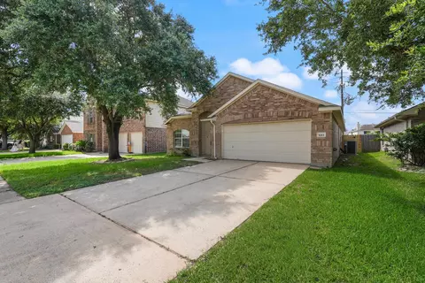 Exterior - 5015 Bridgecrossing Ct, Spring, TX 77379 photo 2 of 4