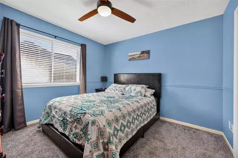 Bedroom - 5111 Scottline Dr, Pasadena, TX 77505 photo 5 of 10