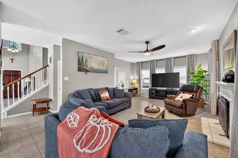 Living - 5111 Scottline Dr, Pasadena, TX 77505 photo 1 of 3