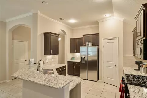 Kitchen - 655 Oak Circle Dr E, Conroe, TX 77301 photo 1 of 2