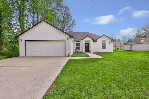 451 County Road 2358, Hardin, TX 77575