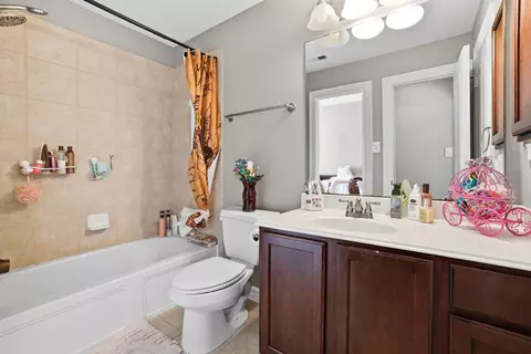 Bath - 29911 Adobe Falls Dr, Spring, TX 77386 photo 8 of 8