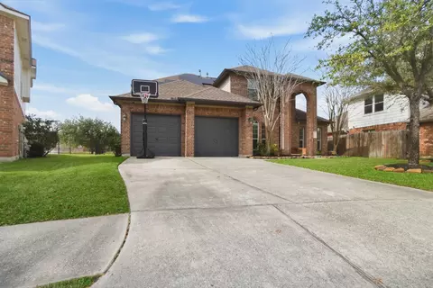 Exterior - 29911 Adobe Falls Dr, Spring, TX 77386 photo 2 of 8