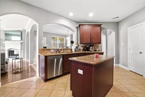 Kitchen - 29911 Adobe Falls Dr, Spring, TX 77386 photo 2 of 3