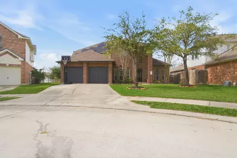 Exterior - 29911 Adobe Falls Dr, Spring, TX 77386 photo 3 of 8