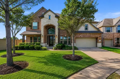 21103 Barton Hollow Ln, Richmond, TX 77407