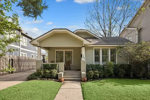 758 E 17th St, Houston, TX 77008