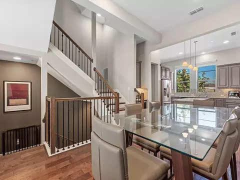 5467 Larkin St, Houston, TX 77007