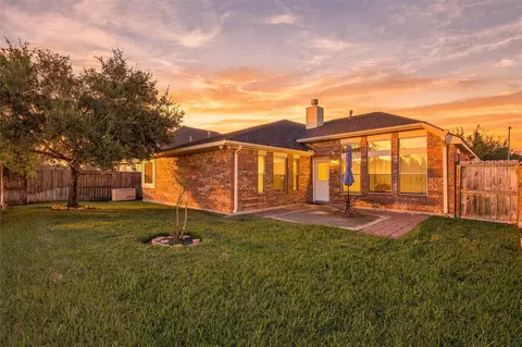 Exterior - 6403 Pinyon Trail Dr, Spring, TX 77389 photo 4 of 6