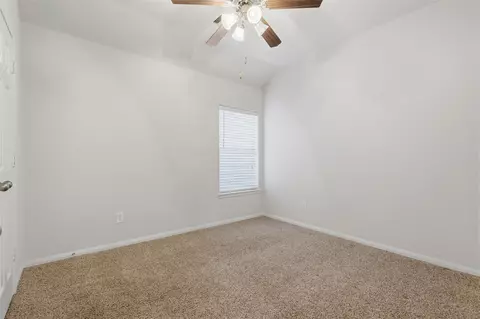 Bedroom - 6403 Pinyon Trail Dr, Spring, TX 77389 photo 3 of 4