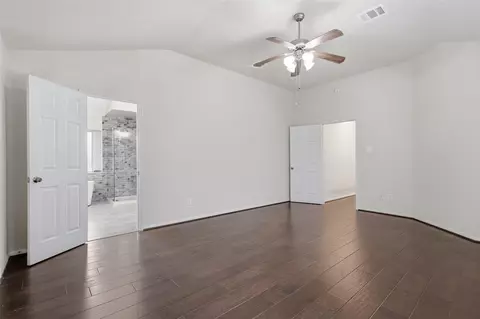 Bedroom - 6403 Pinyon Trail Dr, Spring, TX 77389 photo 1 of 4