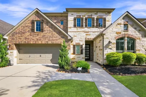 16415 Whiteoak Canyon Dr, Humble, TX 77346