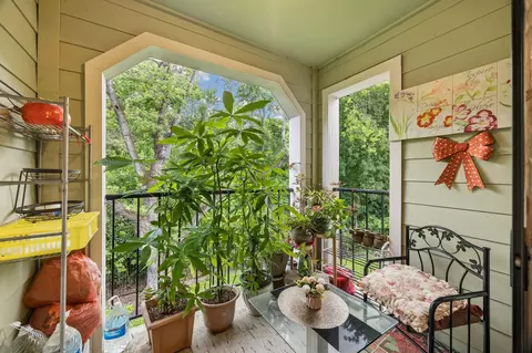 6602 Harbor Town Dr #506, Houston, TX 77036