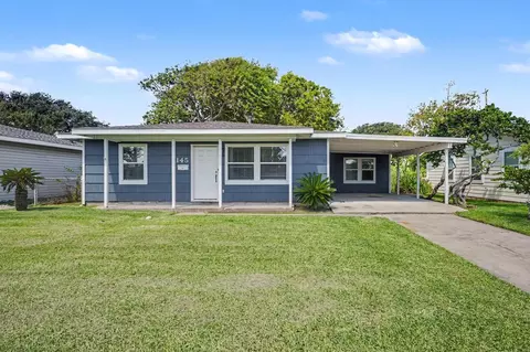 145 San Marino Dr, Galveston, TX 77550