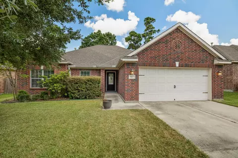 967 Gowan Dr, Conroe, TX 77301
