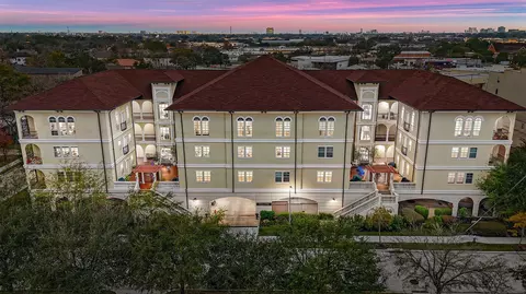 7134 Mapleridge St #3G, Houston, TX 77081