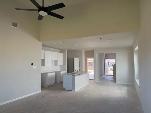 Entry Way - 2332 Nooksack Dr, Conroe, TX 77384 photo 2 of 4