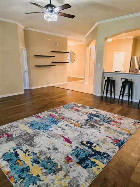 Living - 24039 Clipper Hill Ln, Spring, TX 77373 photo 3 of 3