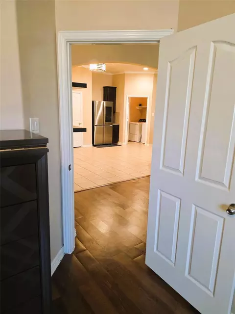 Entry Way - 24039 Clipper Hill Ln, Spring, TX 77373 photo 3 of 3