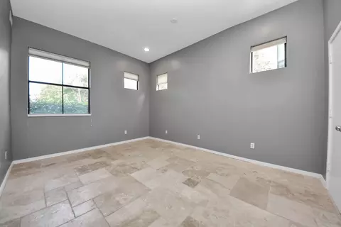 Bedroom - 6519 Durford St, Houston, TX 77007 photo 1 of 2