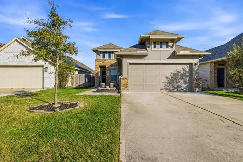 2930 Yaupon Grove Ln, Conroe, TX 77385