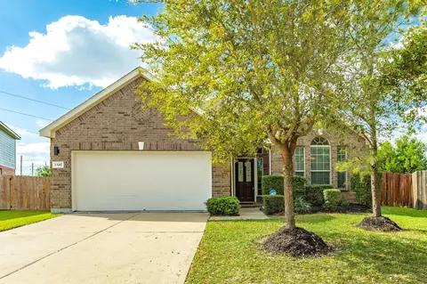 13417 Star Creek Ln, Rosharon, TX 77583