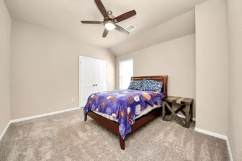 Bedroom - 29482 Westhope Dr, Spring, TX 77386 photo 4 of 5