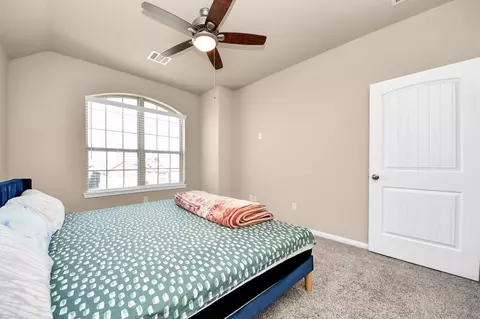 Bedroom - 29482 Westhope Dr, Spring, TX 77386 photo 5 of 5