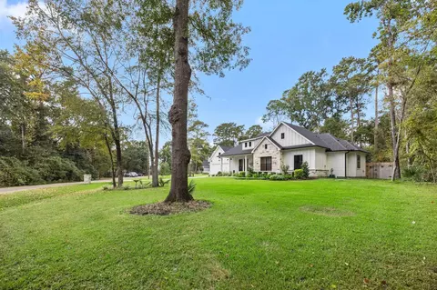 15113 Paradise Ct, Willis, TX 77318