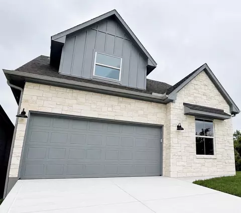 110 Cove Place Ct, Montgomery, TX 77356
