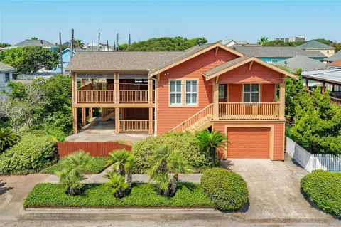 1509 16th St, Galveston, TX 77550