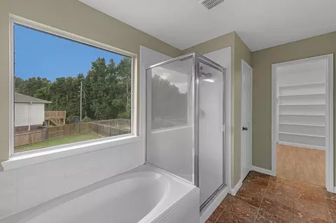 Bath - 2403 Lancer Park, Conroe, TX 77385 photo 3 of 4