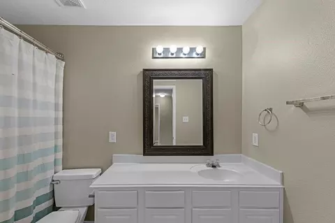Bath - 2403 Lancer Park, Conroe, TX 77385 photo 2 of 4
