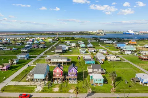 511 Caisson St, Surfside Beach, TX 77541 photo 25