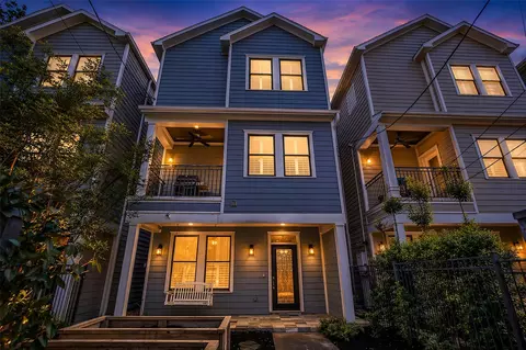 236 E Woodland St, Houston, TX 77009
