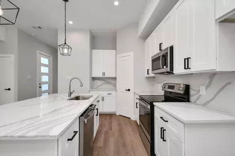 4706 Gunter St, Houston, TX 77020
