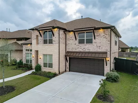 Exterior - 2207 Falling Fig Ln, Richmond, TX 77406 photo 4 of 6