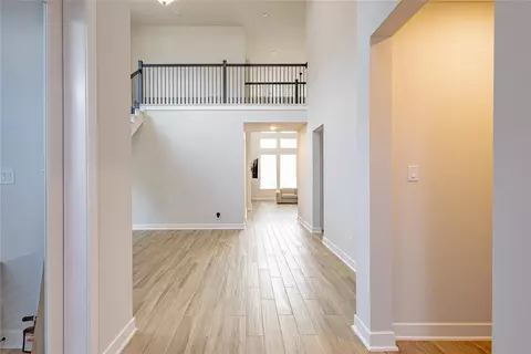 Entry Way - 2207 Falling Fig Ln, Richmond, TX 77406 photo 2 of 3