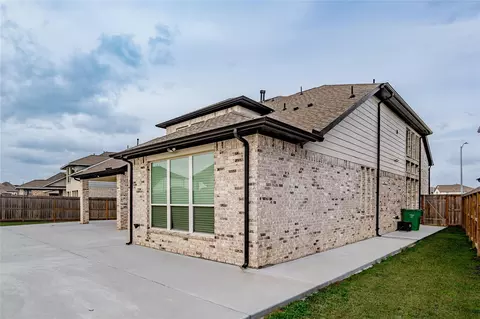 Exterior - 2207 Falling Fig Ln, Richmond, TX 77406 photo 6 of 6