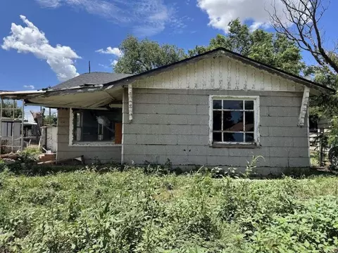 807 Lexington St, Plainview, TX 79072