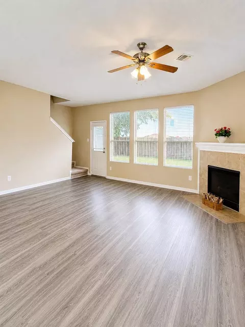 Living - 22523 Spring Crossing Dr, Spring, TX 77373 photo 3 of 9