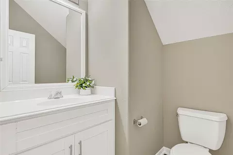 Bath - 22523 Spring Crossing Dr, Spring, TX 77373 photo 1 of 5