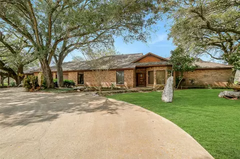 5400 Mimosa Ln, Richmond, TX 77406