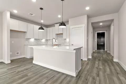 Entry Way - 4533 Blue Mountain Laurel St, Pinehurst, TX 77362 photo 1 of 2