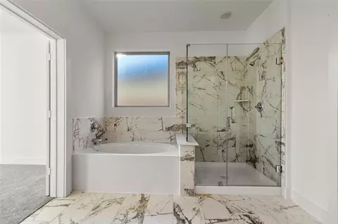 Bath - 4533 Blue Mountain Laurel St, Pinehurst, TX 77362 photo 1 of 1