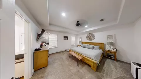 Bedroom - 13934 Dolphin Dr, Willis, TX 77318 photo 5 of 6