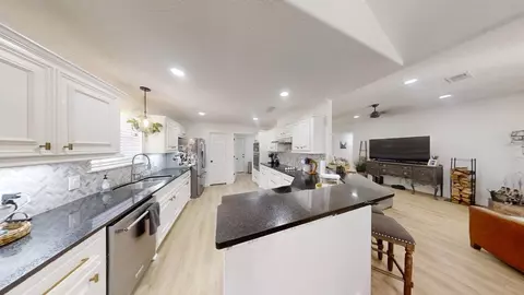 Kitchen - 13934 Dolphin Dr, Willis, TX 77318 photo 1 of 3