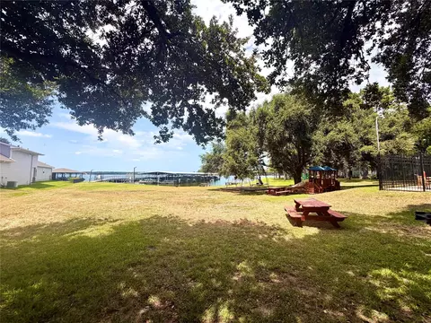 Exterior - 13934 Dolphin Dr, Willis, TX 77318 photo 10 of 10