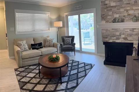 3506 Cove View Blvd #105, Galveston, TX 77554