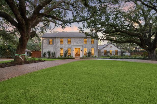 5665 Pine Forest Rd, Houston, TX 77056